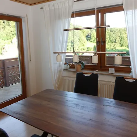 Anna - Ruhig Gelegen, Mitten In Der Natur, Unmittelbar Am Neckarsteig Apartment
