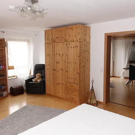 Apartment Anna - Ruhig Gelegen, Mitten In Der Natur, Unmittelbar Am Neckarsteig